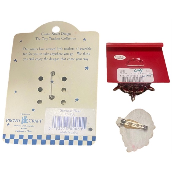 Lot of 3 Christmas Holiday Themed Costume Brooches (Snowman, Santa, Snowflake) - Picture 2 of 8